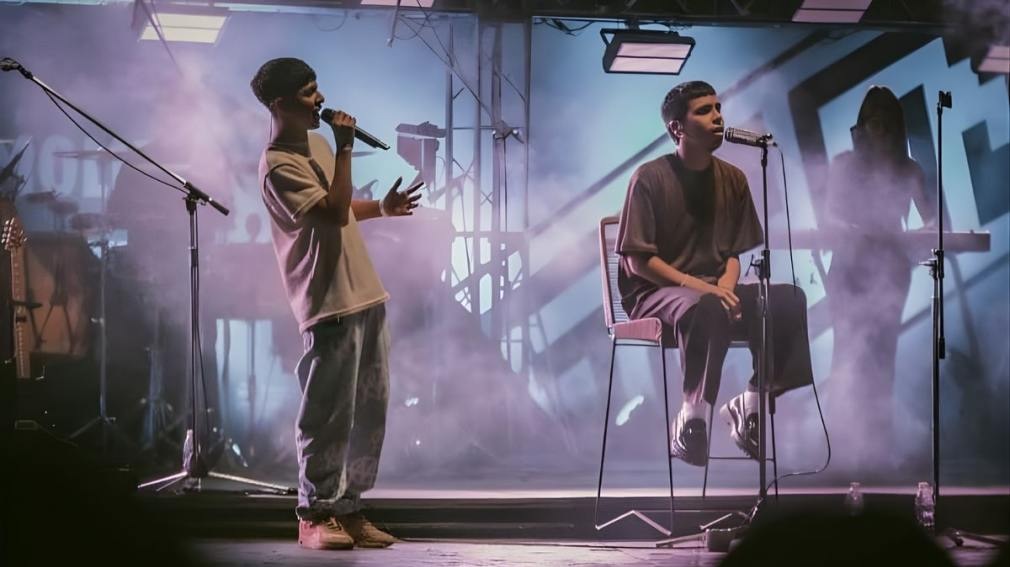 VIDEO. El santiagueño Radamel fue ovacionado en Vélez durante el show de Milo J