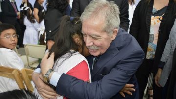 “Mis mejores deseos de paz, amor y prosperidad”: el mensaje del Gobernador Suárez por Navidad