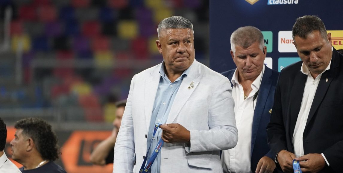 La consagración de Estudiantes y los gestos que expusieron la tensión con la AFA