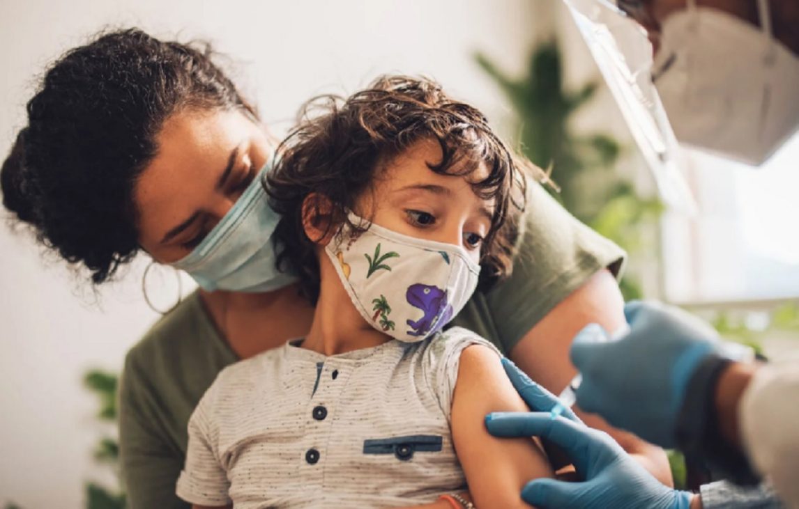 AUH: ¿Retroceso o flexibilización? Ya no será obligatoria la vacuna de los 5 años