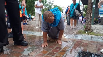FOTOS | La inmensa fe del pueblo santiagueño hacia la Virgen del Valle conmueve a los catamarqueños