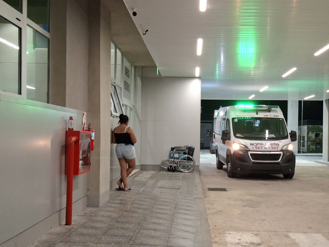 Llevaron al CePSI a su bebé por un “accidente”; cuando el padre se fue, la mamá dijo que él los golpeó