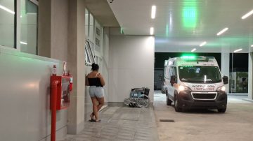 Llevaron al CePSI a su bebé por un “accidente”; cuando el padre se fue, la mamá dijo que él los golpeó