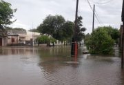 Temporal en el interior santiagueño: fuertes lluvias dejaron a Herrera bajo el agua