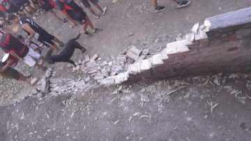 VIDEO. Alarma en Comercio Central Unidos por el derrumbe de sectores del estadio