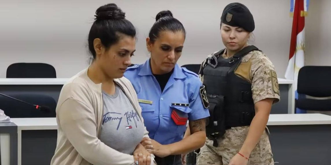 Golpes y amenazas: Brenda Agüero, condenada por la muerte de bebés, fue agredida en la cárcel