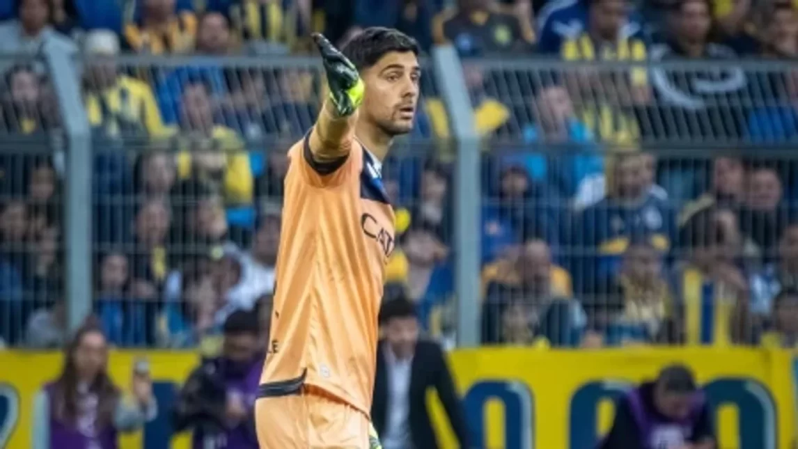 Alarma en Lanús: el pase de Franco Petroli quedó en stand-by tras la revisión médica