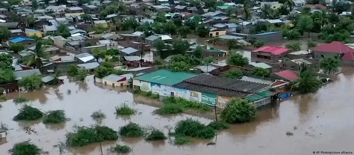 Catástrofe en Mozambique: inundaciones dejan más de 500.000 damnificados y hay alerta por cocodrilos