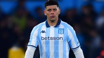 Sin lugar en Racing, Estudiantes sondeó la situación de Marcos Rojo