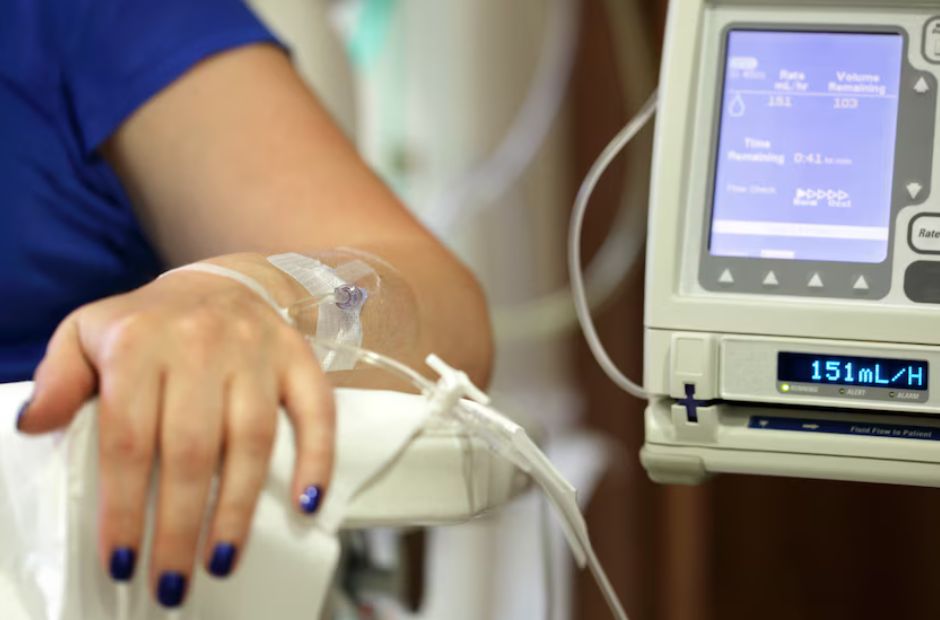 Recibió cuatro años de quimioterapia por un cáncer que nunca tuvo; condenan al hospital