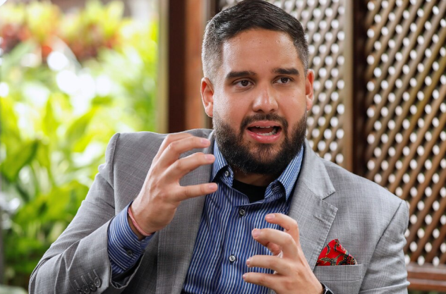 “Nicolasito” se expresó en redes y repudió la captura de su padre: “Fue una agresión militar colonial”