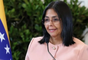 Delcy Rodríguez se comprometió a lograr el retorno de Maduro y su esposa