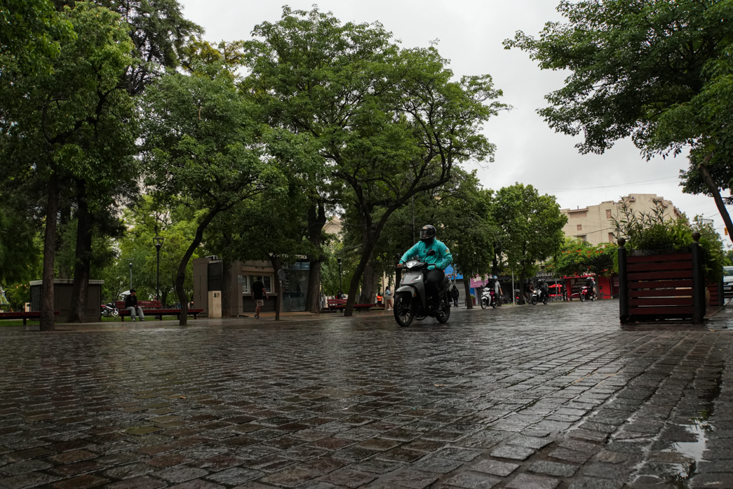 Lunes inestable: pronóstico con lloviznas y tormentas en Santiago del Estero