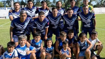 Vélez de San Ramón selló su clasificación y habrá clásico bandeño en semifinales