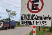 Fernández: multan por estacionamiento indebido en la vía pública a vehículos de gran porte