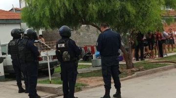 B° Santa Lucía: Una familia recibió asistencia médica tras un incendio en su vivienda