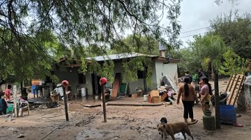 Vinará: madre e hija sufrieron principio de asfixia al incendiarse su vivienda