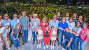 Dio inicio una nueva edición de “Santiago es Tu Río”, con una gran convocatoria de familias