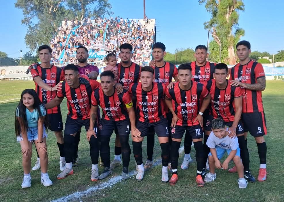 Comercio y Central Argentino definen la serie en el Raúl Adolfo Seijas