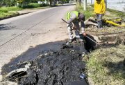 Refuerzan tareas de mantenimiento del sistema de desagües pluviales en La Banda