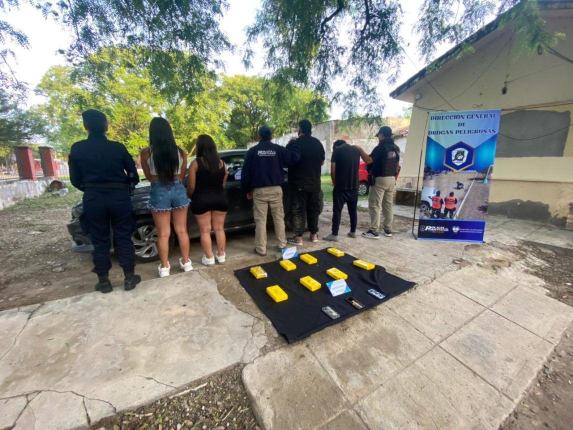 Termas: viajaban con más de 8 kilos de cocaína, intentaron escapar y terminaron detenidos