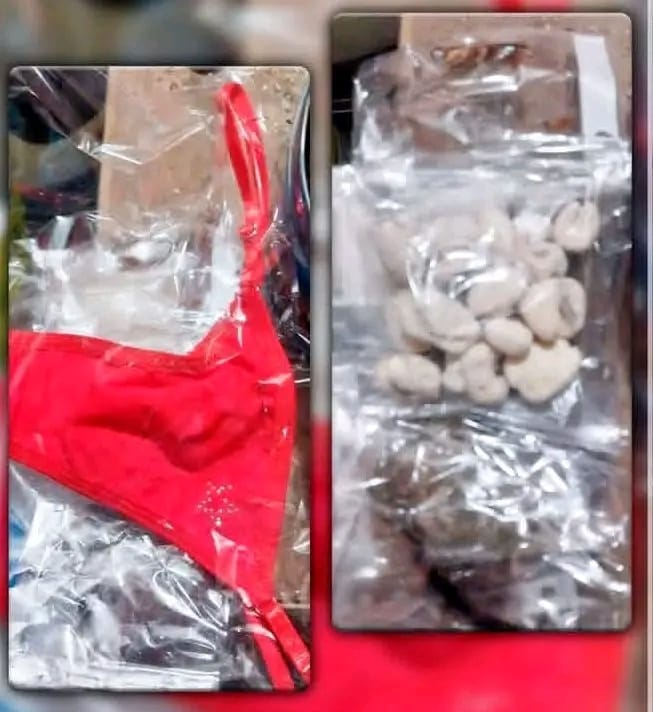 Tanga roja y tutucas en la moto: la macumba que atemoriza a una empleada de comercio de Añatuya