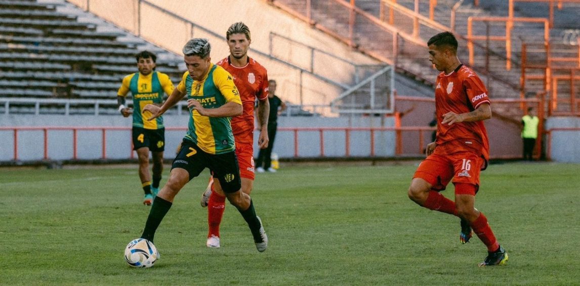 Aldosivi y Barracas Central empataron en un duelo sin emociones en Mar del Plata