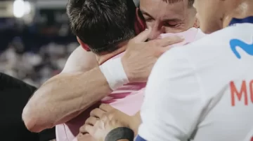 Las lágrimas de Alan Cantero al intercambiar camisetas con Messi: “Estoy cumpliendo un sueño”