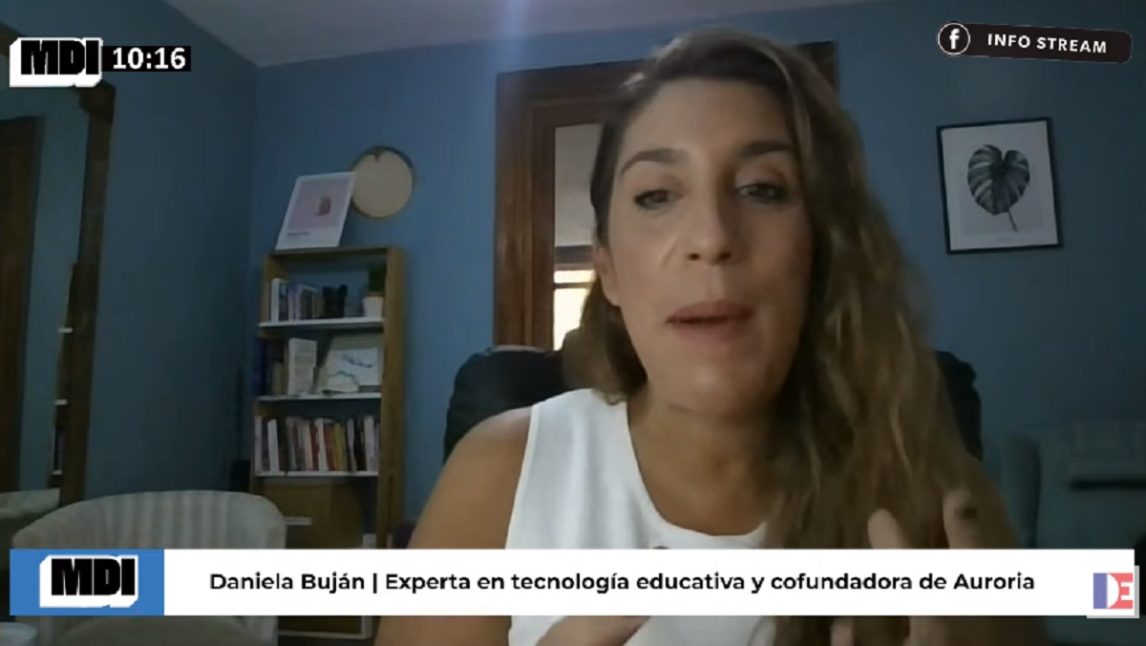 Auroria cuesta tres dólares mensuales y llegó para revolucionar el modelo educativo argentino