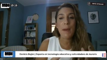 Auroria cuesta tres dólares mensuales y llegó para revolucionar el modelo educativo argentino