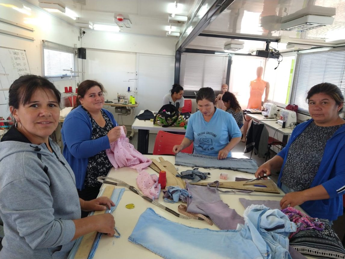 Continúan los cursos de verano en las Aulas de Talleres Móviles