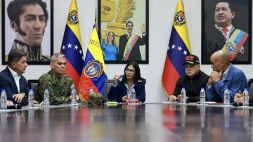 Delcy Rodríguez encabezó su primera reunión de gabinete y envió un mensaje a Estados Unidos