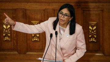 Delcy Rodríguez destituyó al ministro Alex Saab, acusado de ser “testaferro” de Maduro