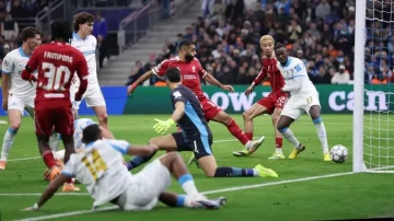 Liverpool aplastó a Marsella en una noche para el olvido de Rulli