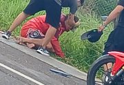 Un joven se partió la cabeza al chocar contra un poste en la Ruta 1