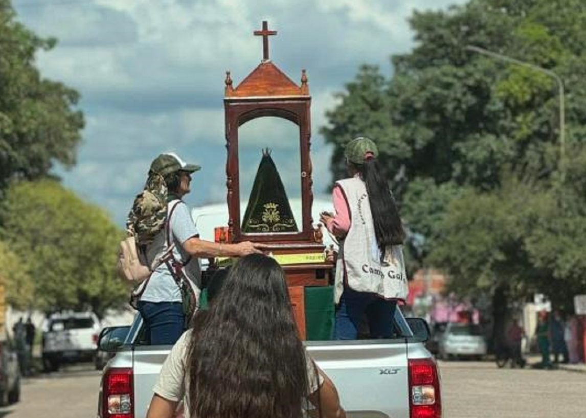El pueblo salteño se rindió ante la Virgen de Huachana durante su visita misionera