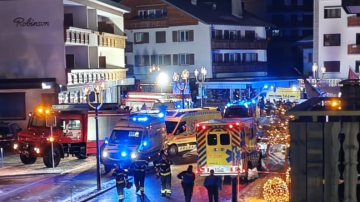 Decenas de muertos y cien heridos tras el incendio en un bar en vísperas del Año Nuevo en Suiza