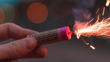 Al menos seis personas fueron asistidas en el hospital Demaría por el uso de pirotecnia