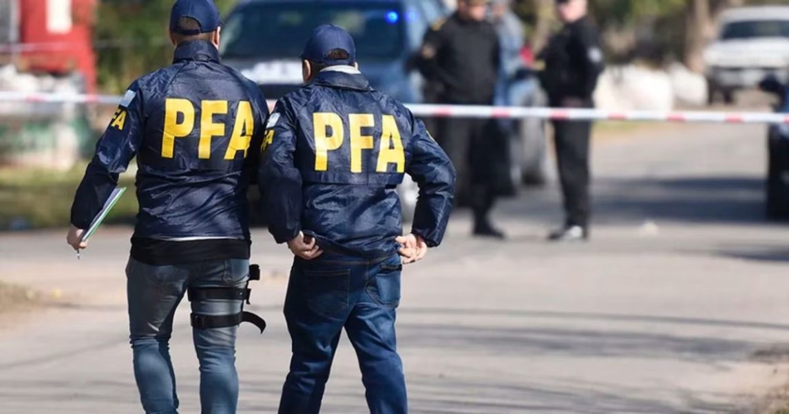 Se escondía en una gomería del barrio La Católica: cayó un peligroso prófugo, buscado por violaciones y homicidios