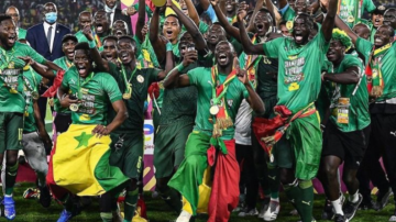 En una escandalosa final, Senegal derrotó a Marruecos y se consagró campeón de la Copa Africana