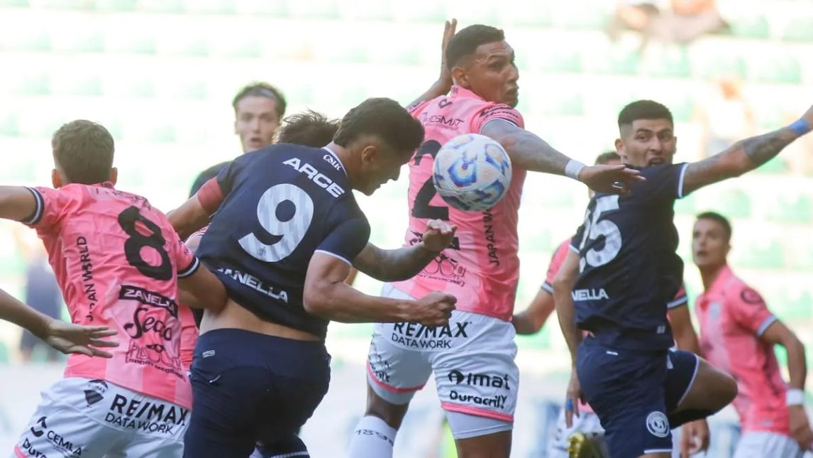 Independiente de Mendoza estrenó el título de Copa Argentina con un triunfo