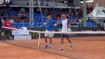 Dos tenistas fueron detenidos en Brasil tras realizar gestos racistas