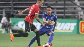 Rafagazo de goles y triunfo para Independiente frente a Everton de Chile