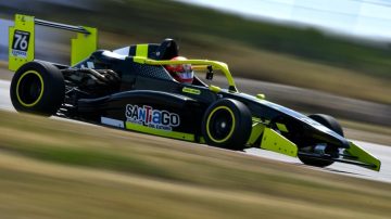 De Santiago del Estero, a la F4 Española: Jorge Bruno habló en exclusiva con Info del Estero