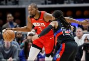 “Pagás para verme, gordo HDP”, Kevin Durant explotó contra un hincha de los Pistons durante la victoria de Houston