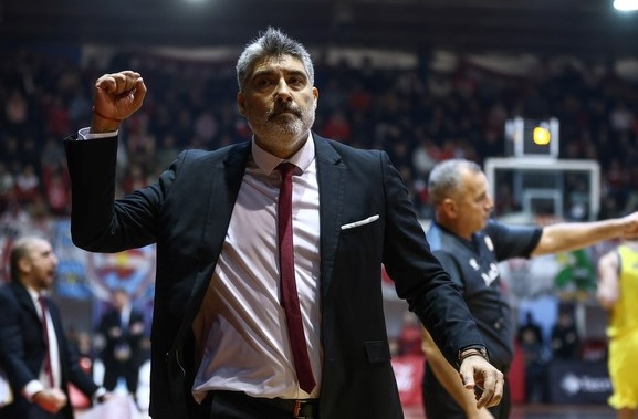 Lucas Victoriano se convirtió en el nuevo entrenador de Quimsa