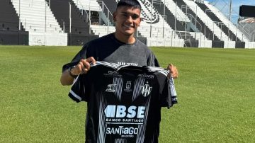 Fernando Martínez, un año más en Central Córdoba