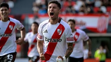 Con gol de Montiel, River le ganó por 1 a 0 a Barracas Central en el arranque del Apertura