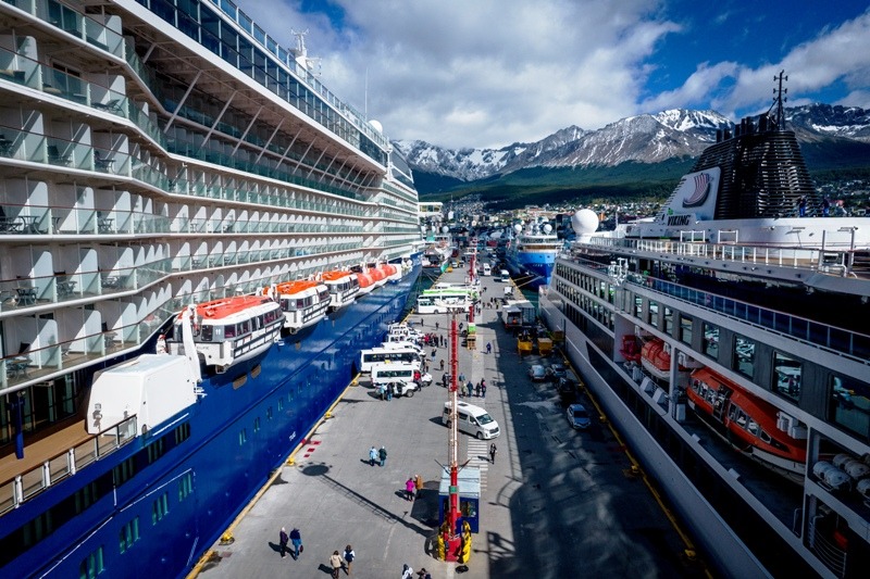 A través del Boletín Oficial, el Gobierno formalizó la intervención del puerto de Ushuaia