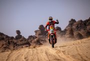 Hazaña en el desierto: Luciano Benavides conquistó la etapa 5 y ya está en el podio del Dakar